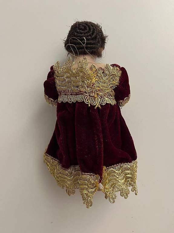 Statuette: Antike Jesuskind-Figur mit Samtkleid – Usato da Bern venduto da TraLala8 2