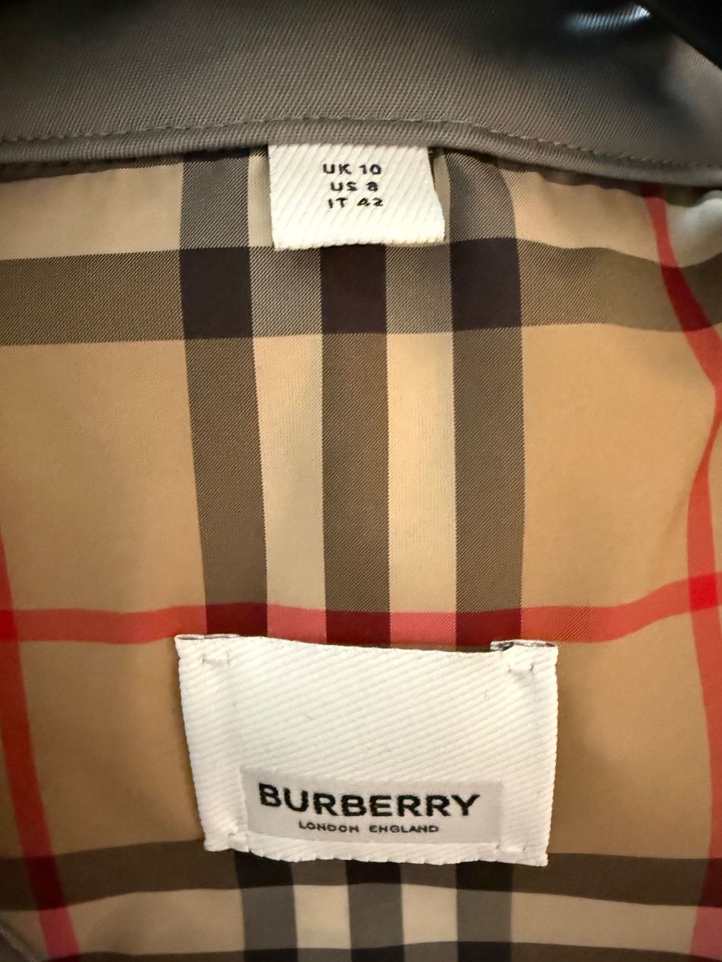 Burberry Giacche: Burberry Trench (new) – Nuovo e nell'imballaggio originale da Kilchberg ZH venduto da deedee3 2