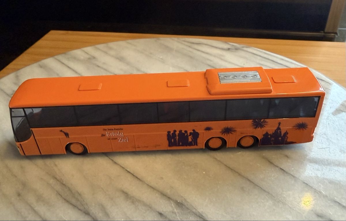 AWM Kit di modellismo & Modellini statici: Reisebus Setra S319 GT - HD - AWM – Nuovo (secondo la descrizione) da Charmey (Gruyère) venduto da Schimmelblau