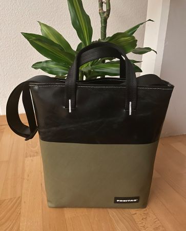 Freitag Leland F202/black matt-oliv/„Freitag-Style“ PUR !!!