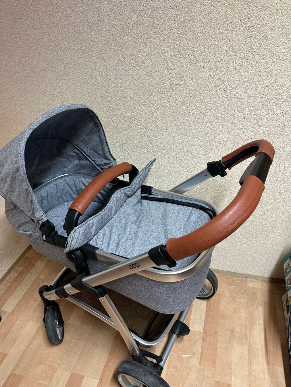 Osann Carrozzine: Osann Kinderwagen – Usato da Hirzel venduto da LisaS06 1