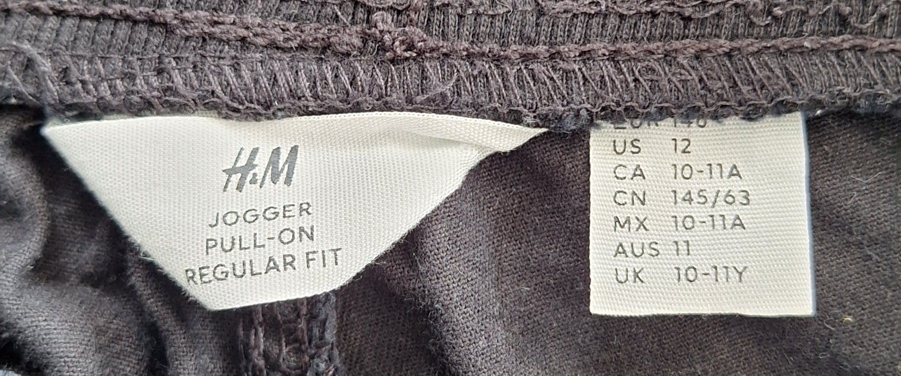 H&M Pantaloni: Hosen (Jogger) für Mädchen – Usato da Konolfingen venduto da rose999 2