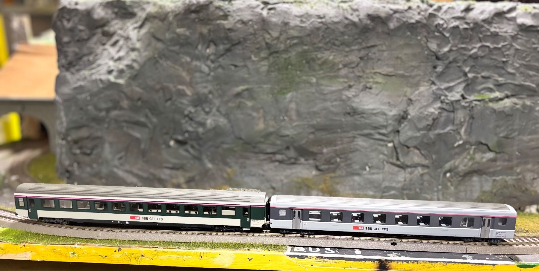 Roco Modellini di ferrovie: Roco Salonwagen SBB – Nuovo (secondo la descrizione) da Grenchen venduto da Agodi