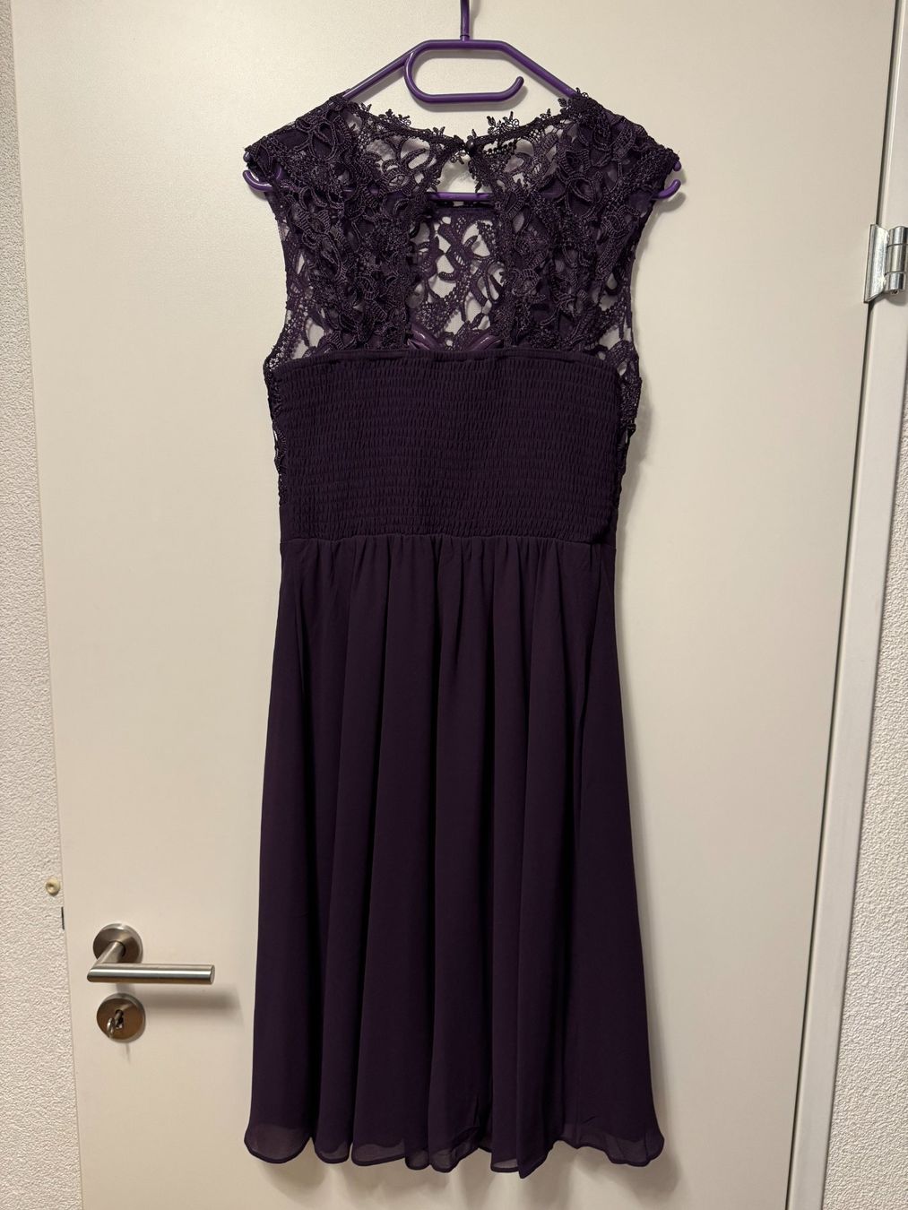 Kleider: Kleid Damen violett Grösse 40 – Gebraucht aus Winterthur von Malve00