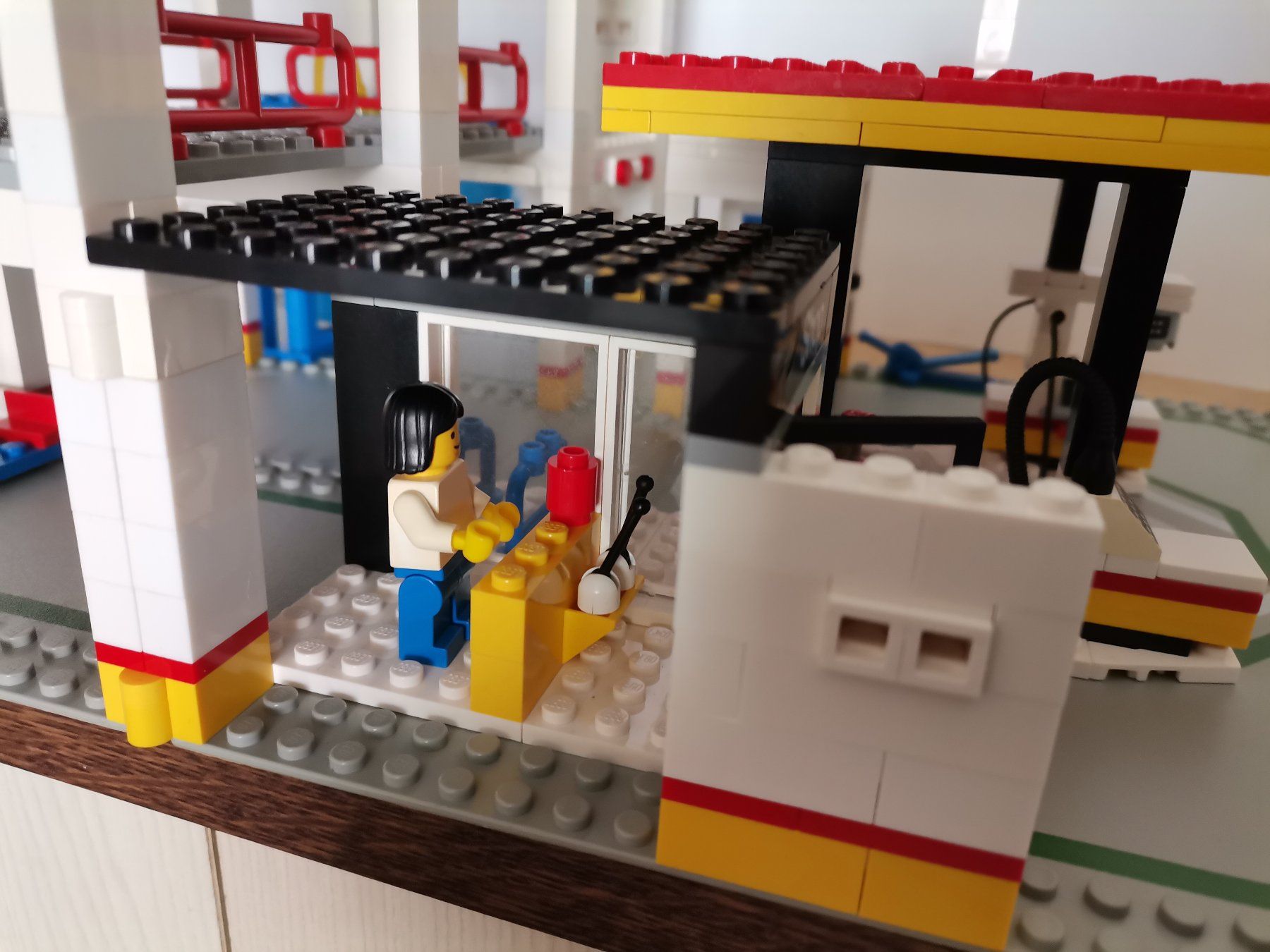 Lego Spielzeuge: Lego Autogarage 6394 – Gebraucht aus Oftringen von Esthiboy 6