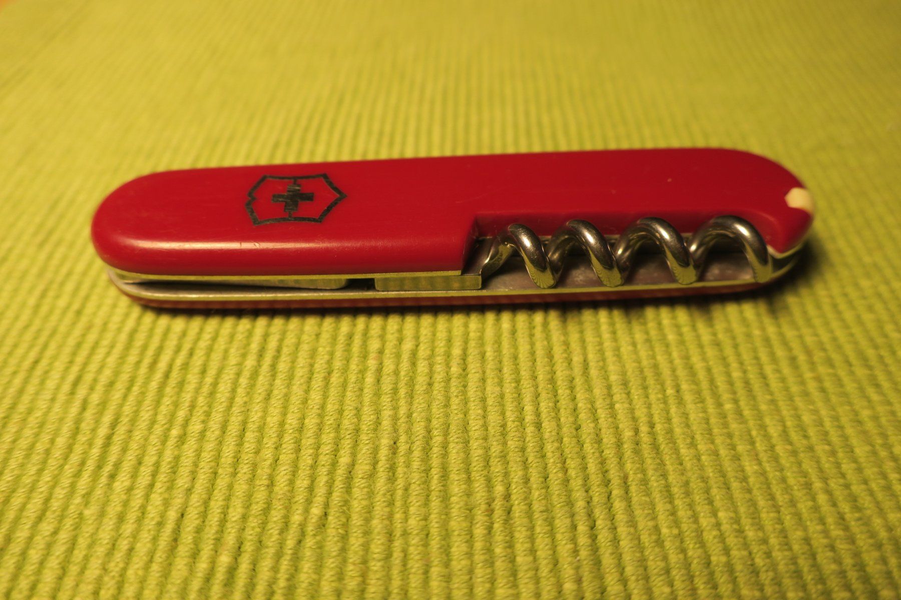 Victorinox Coltelli tascabile: Victorinox OFFICIER SUISSE – Usato da Langenthal venduto da Riccardamax 5