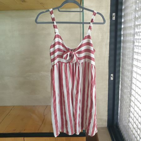 🐸 WUNDERSCHÖNES PIGALLE KLEID 40 SOMMERKLEID