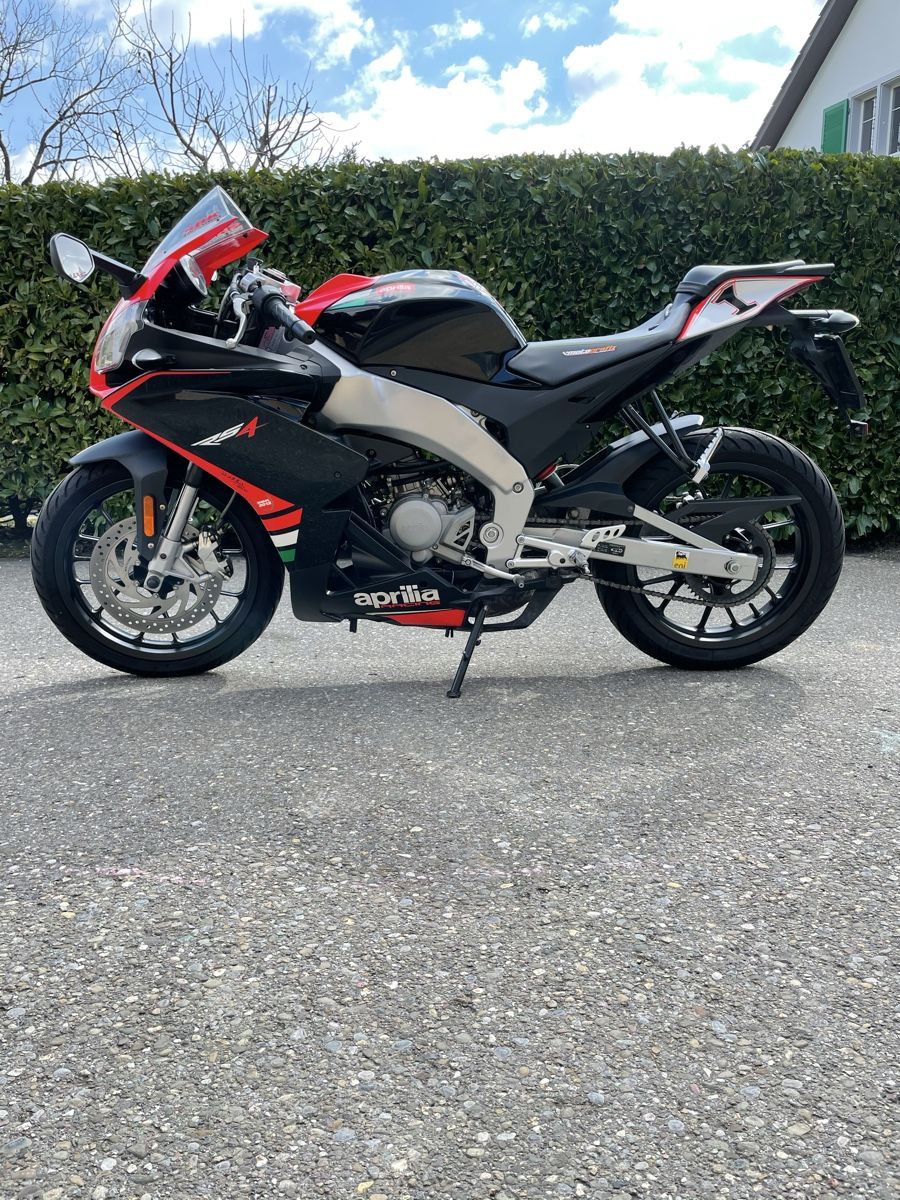 Aprilia Route: Aprilia RS4 50 – D'occasion à Zürich par dariaqu 2