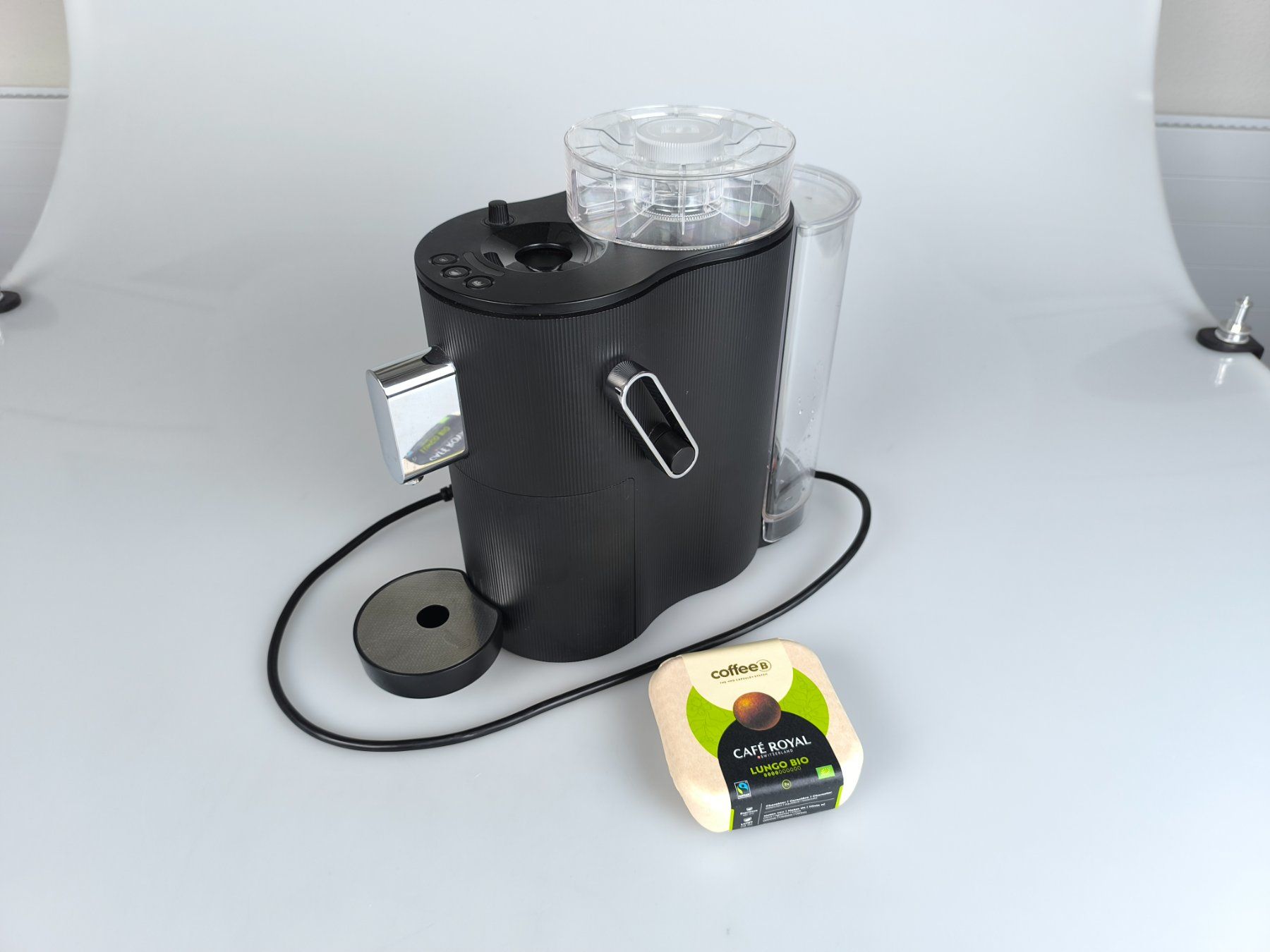 Coffee B Macchine per caffè & Macchine per espresso: CoffeeB Globe Kaffeemaschine Schwarz inkl. Lungo Bio – Usato da Rüti ZH venduto da Restwert_Rueti_ZH