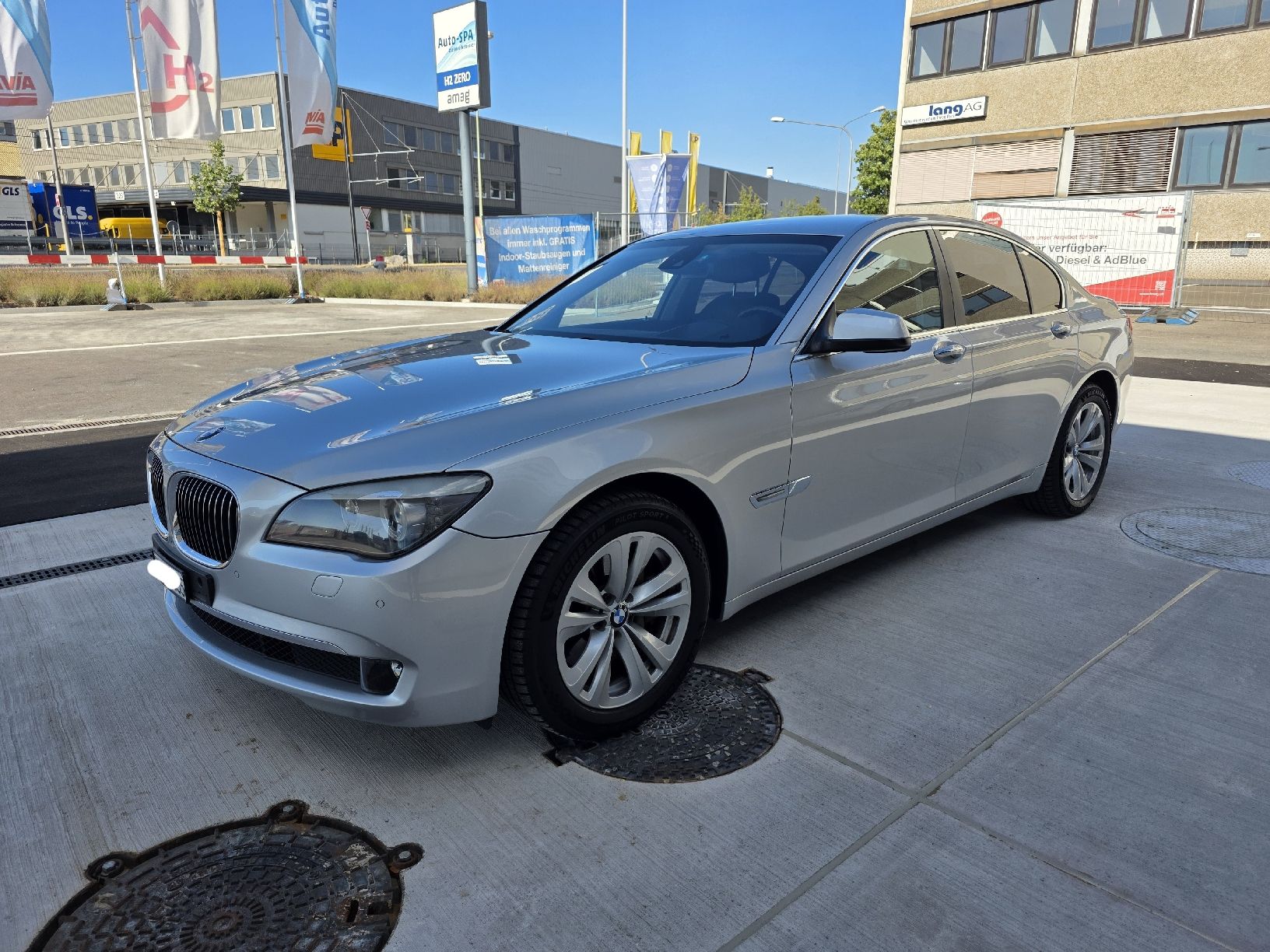 BMW Automobili: BMW 740i - F01 – Usato da Reinach BL venduto da Privat_Verkauf_91 1