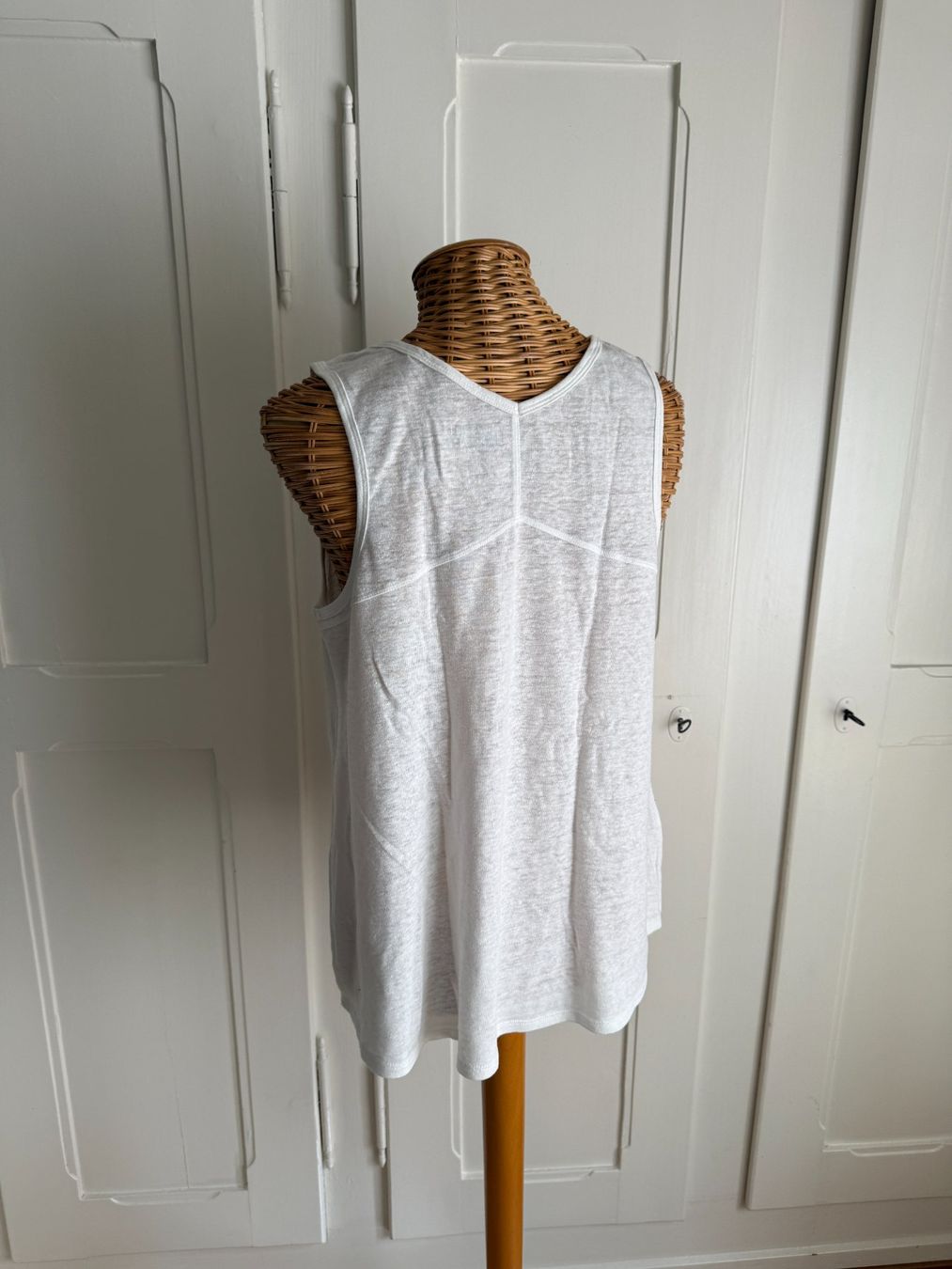 Gap Top: GAP - Leinenmix Top weiss M – Usato da Zürich venduto da Diazaio 2
