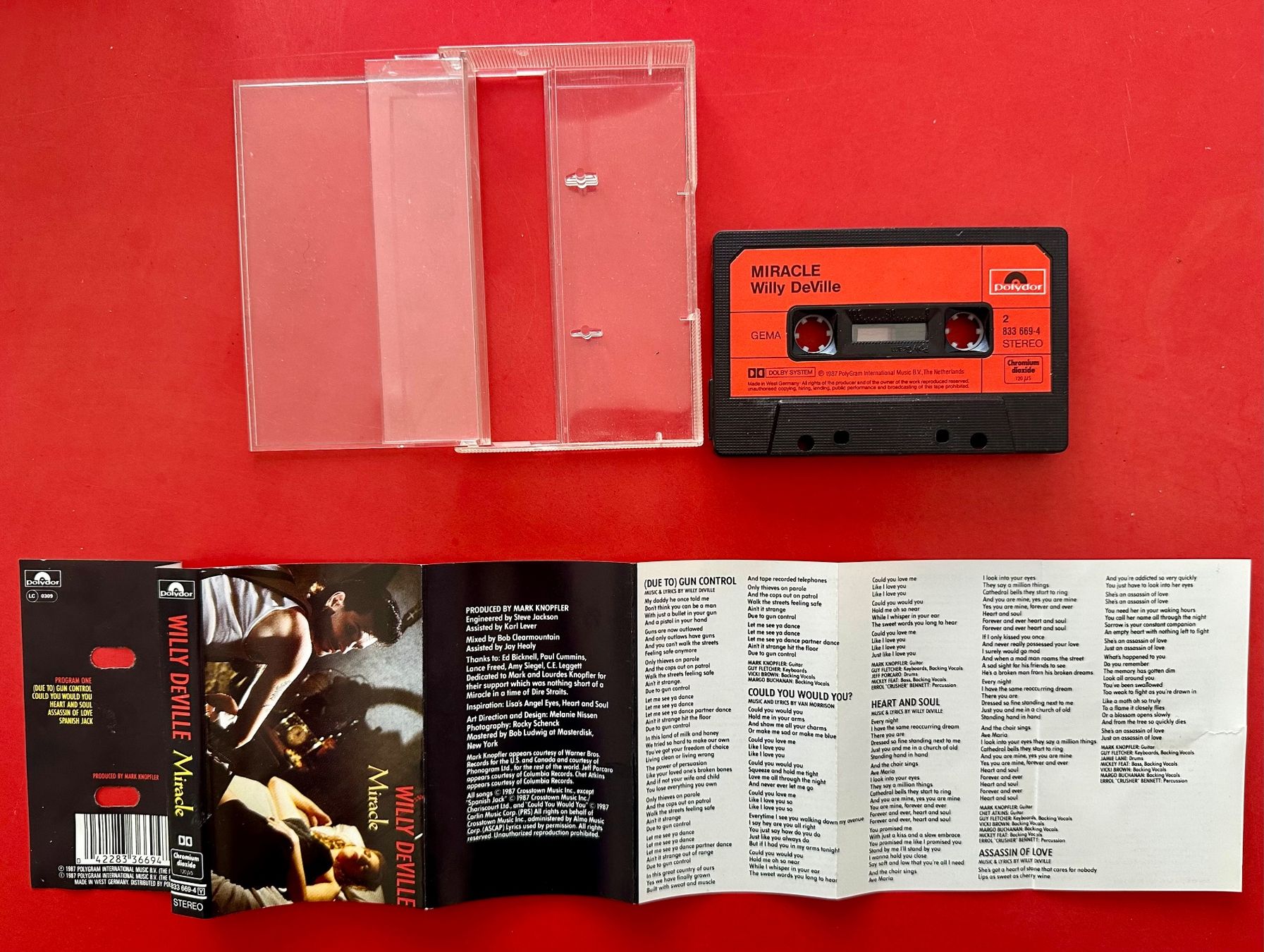 Musicassette: K7 Tape WILLY DEVILLE "Miracle" 1987 – Usato da Zürich venduto da EYEBOOKS 1