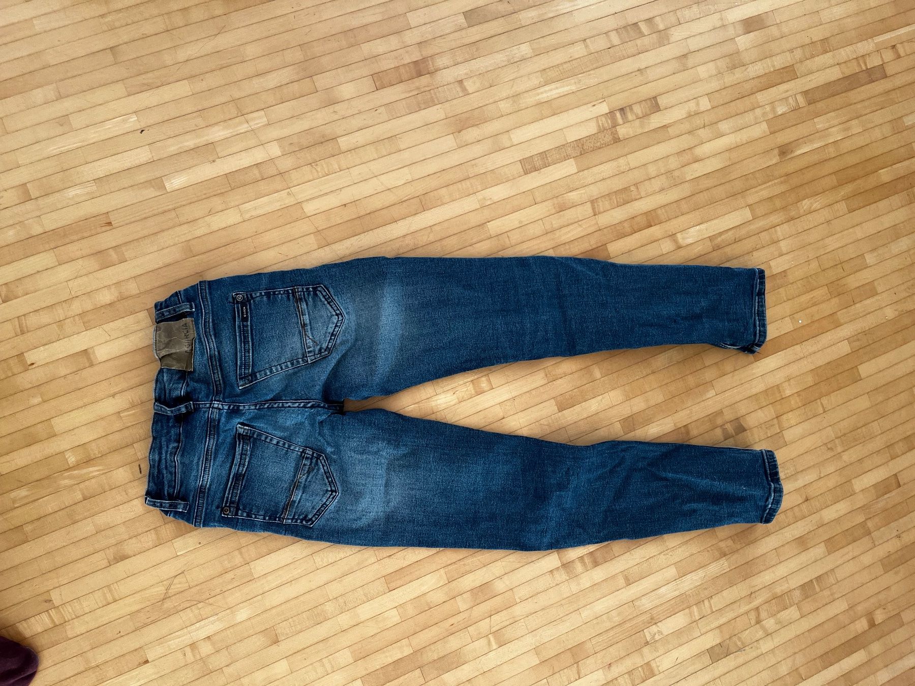 Pantaloni: Garcia Jeans Hose 146 – Usato da Horgen venduto da Hoppelhase11 1