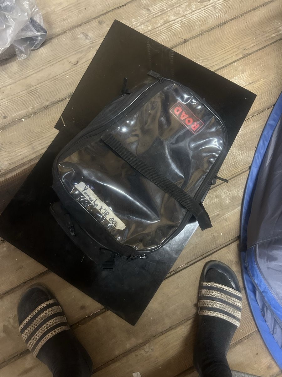 Sacs: Motorradtasche  – Défectueux à Wohlenschwil par MajorTom73