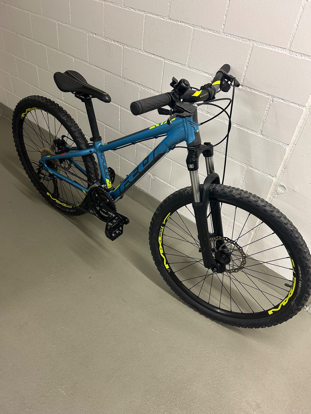 Felt Biciclette: Mountainbike Felt – Usato da Schlieren venduto da Leavio