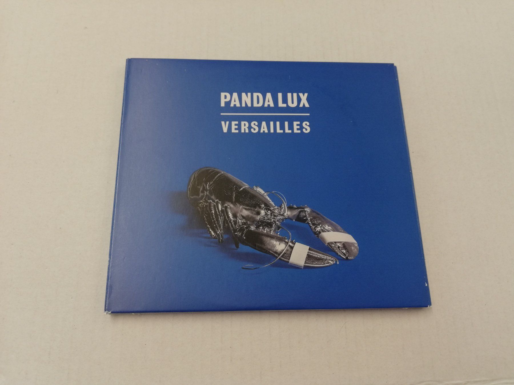 CD: PANDA LUX - VERSAILLES – Usato da Bern venduto da Vinylsound.ch