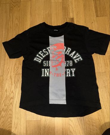 Schwarzes Diesel T-Shirt, Größe 128