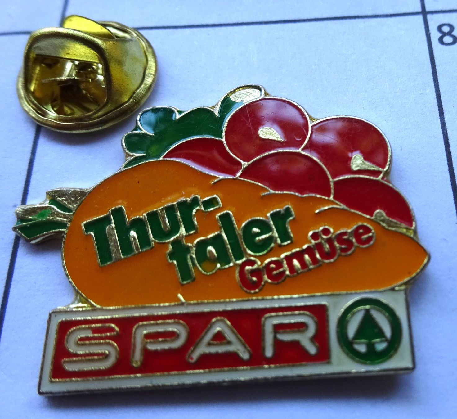 Placchette & Badge: Pin SPAR  Thurtaler Gemüse – Usato da Utzenstorf venduto da BUtter81