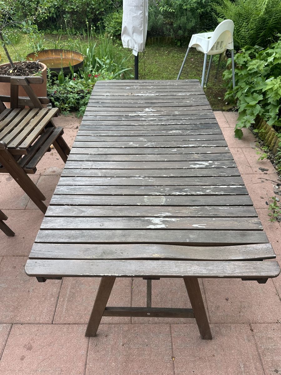 Ikea Set di tavolo e panche: Gartentisch mit 4 Stühlen & Kissen – Usato da Horgen venduto da simonwalterschweiz 1