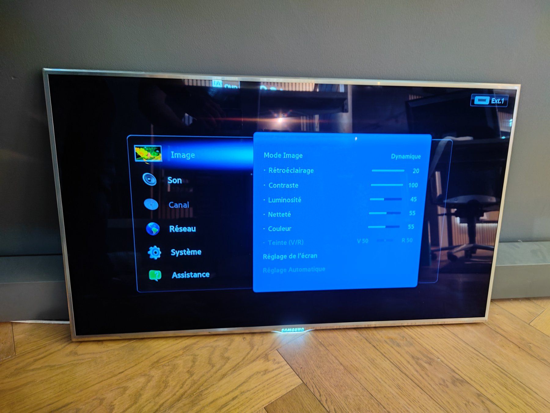 Samsung Fernseher: Smart TV Samsung 40 pouce – Gebraucht aus Sion von Bang-OlufsenSion 1