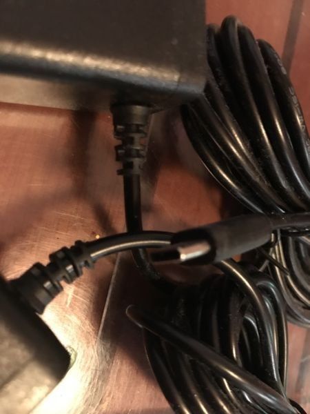 Unità & Adattatore: 2 AC Adapter NEU – Nuovo e nell'imballaggio originale da Bergdietikon venduto da antovale 1
