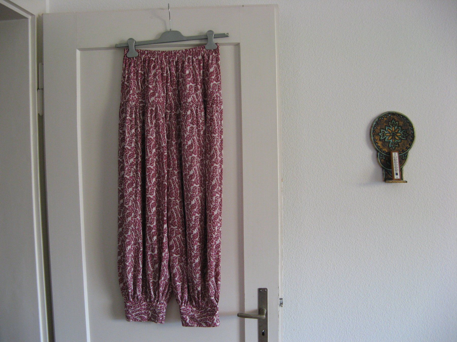 Hosen: Pluderhose Hose Gr. 42/44 – Neu (gemäss Beschreibung) aus Zürich von apil