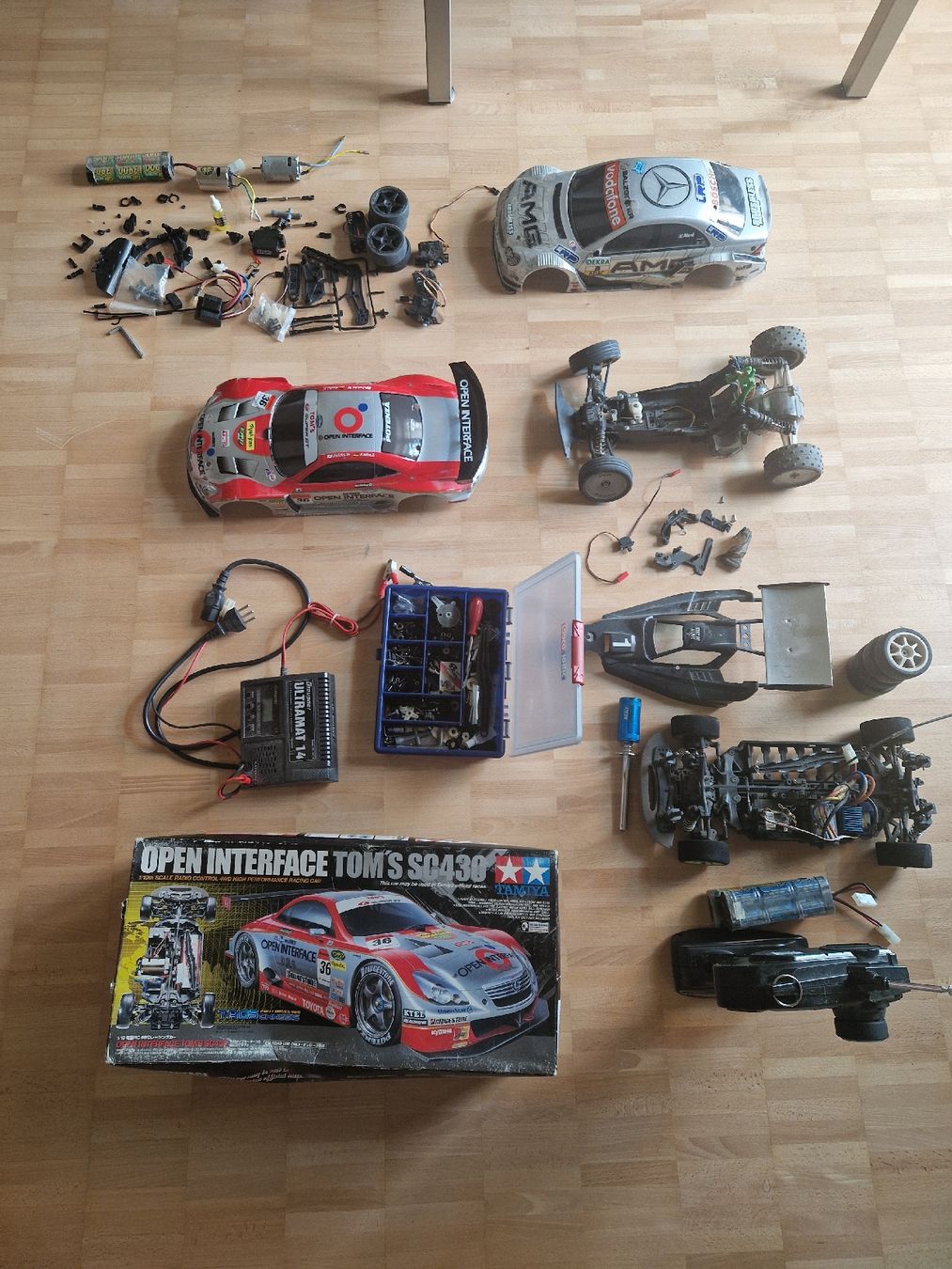 Tamiya Modellismo RC: RC-Auto für Bastler – Difettoso da Oetwil a.d. Limmat venduto da S3guy