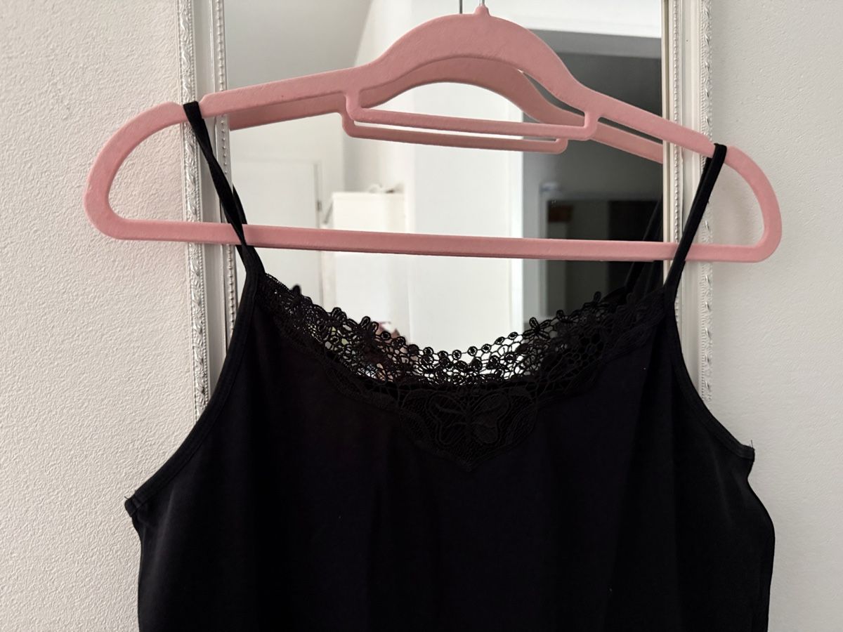 Only Tops: Unterhemd mit Spitzen 3XL von only – Neuf (Voir description) à Pfeffikon LU par pepino17 2
