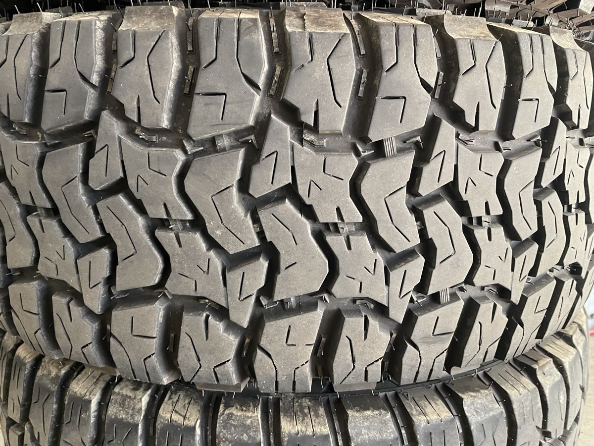 Pneumatici & Ruote complete: Offroad Reifen 265/70R16 – Nuovo (secondo la descrizione) da Heitenried venduto da Z.Alpuchalb 4