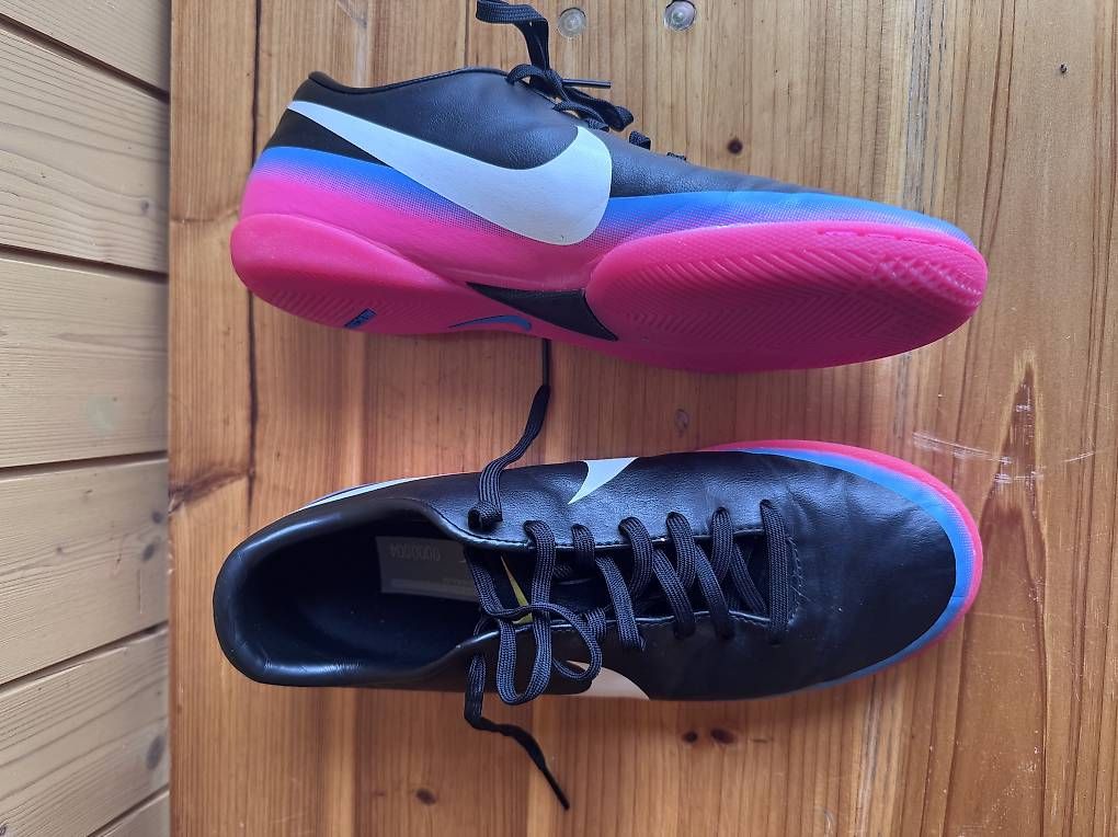 Chaussures garçon: Fussballschuhe Nike – D'occasion à Schinznach Dorf par HaRibOo_xD 2
