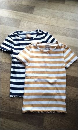 2er Set T-Shirts Gr. 134/140 gestreift Top Zustand Mädchen