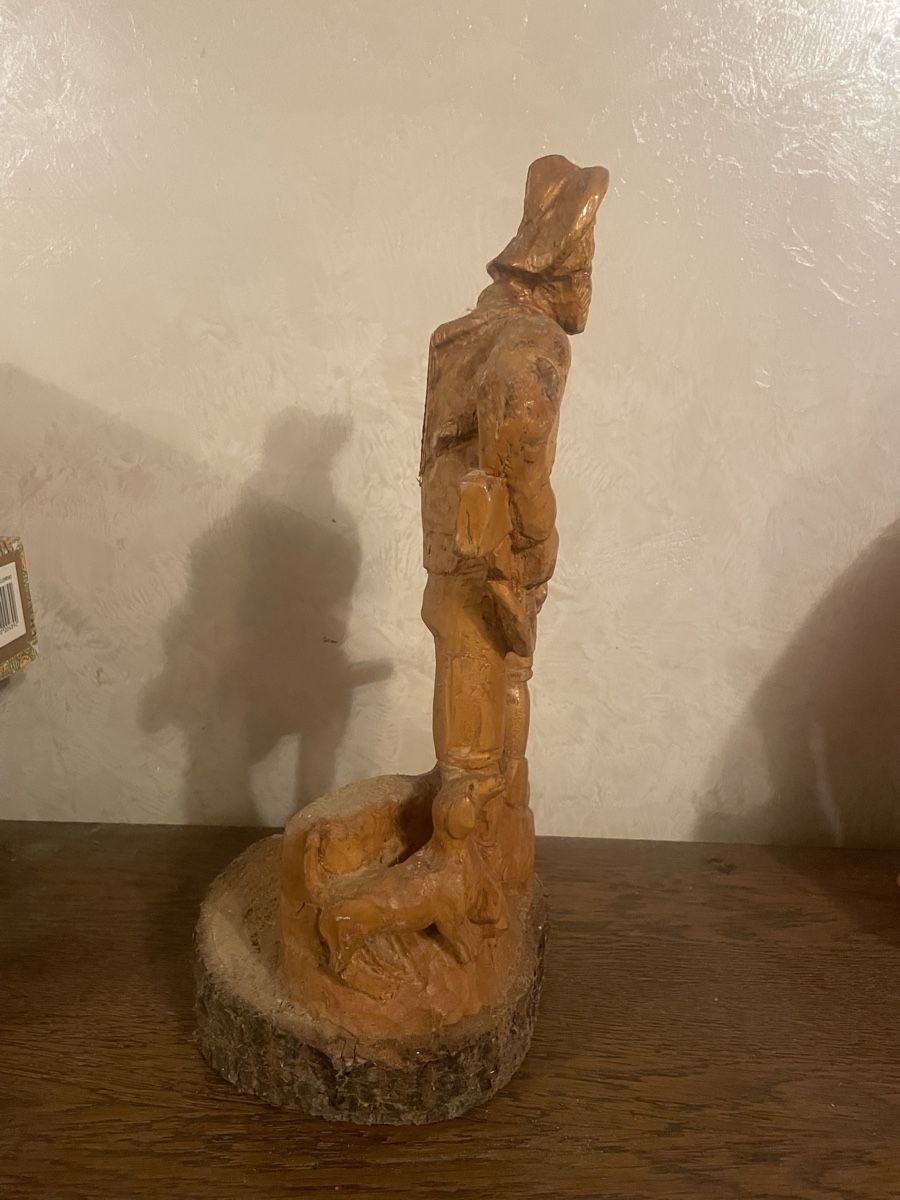 Skulpturen & Statuen: Statuettes Chasseur Sculptée dans une Bûche de Bois – Gebraucht aus Vallamand von Bricbracbroc82 3