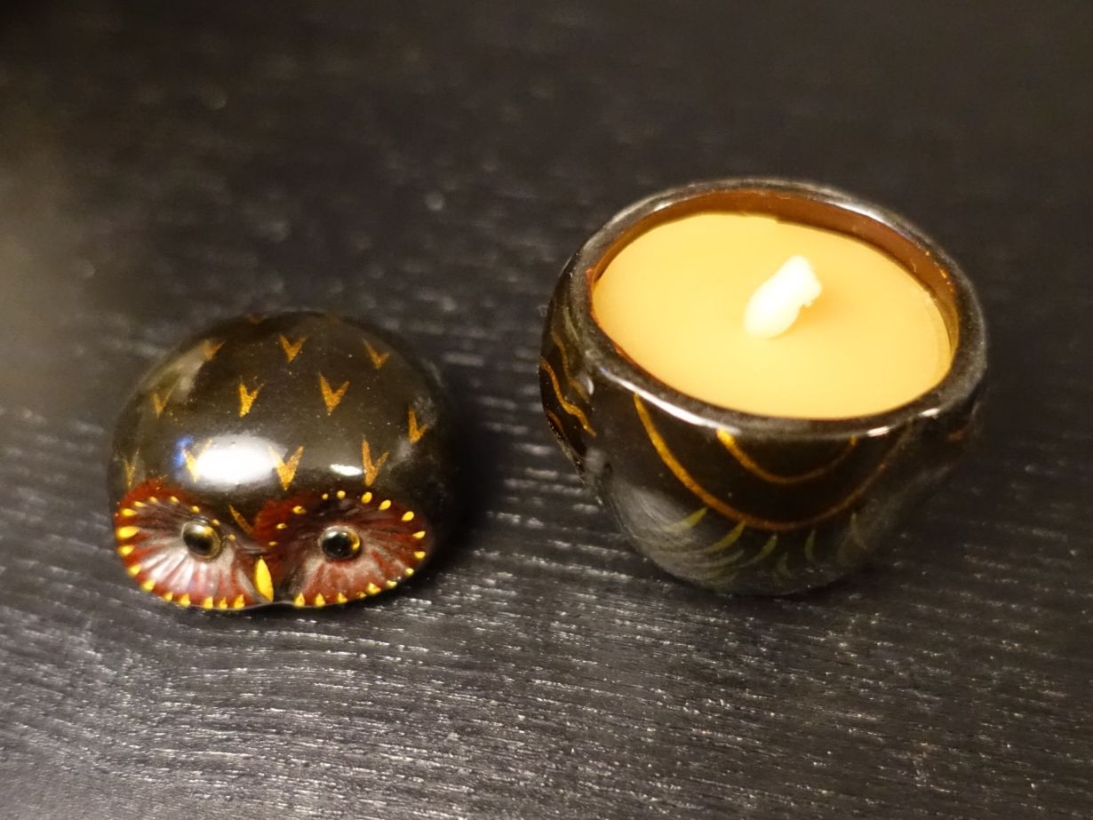 Candele: Kleine Eule / Eulen-Dose mit Kerze aus Bienenwachs – Nuovo (secondo la descrizione) da Russikon venduto da Eulenfeder 6