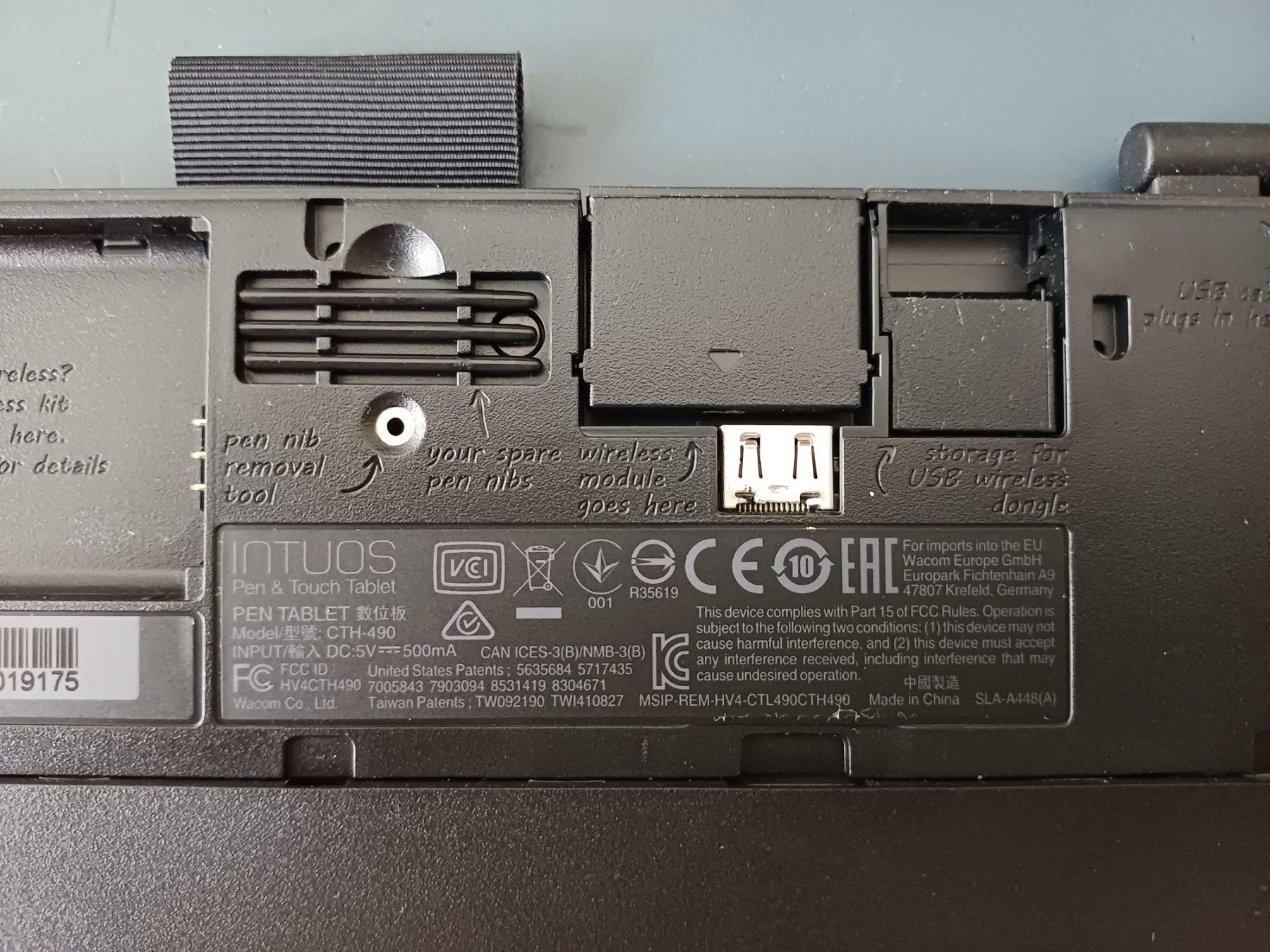 Wacom Tablet PC: Wacom Intuos CTH-40 Grafiktablet mit Stift – Gebraucht aus Zürich von Atad 4