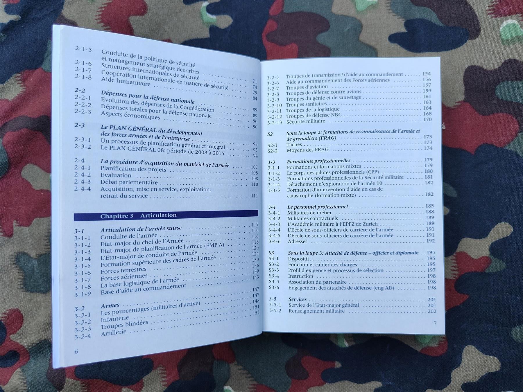 Livres: Armée suisse 2009 – D'occasion à Bauma par SwissMilitaria 4