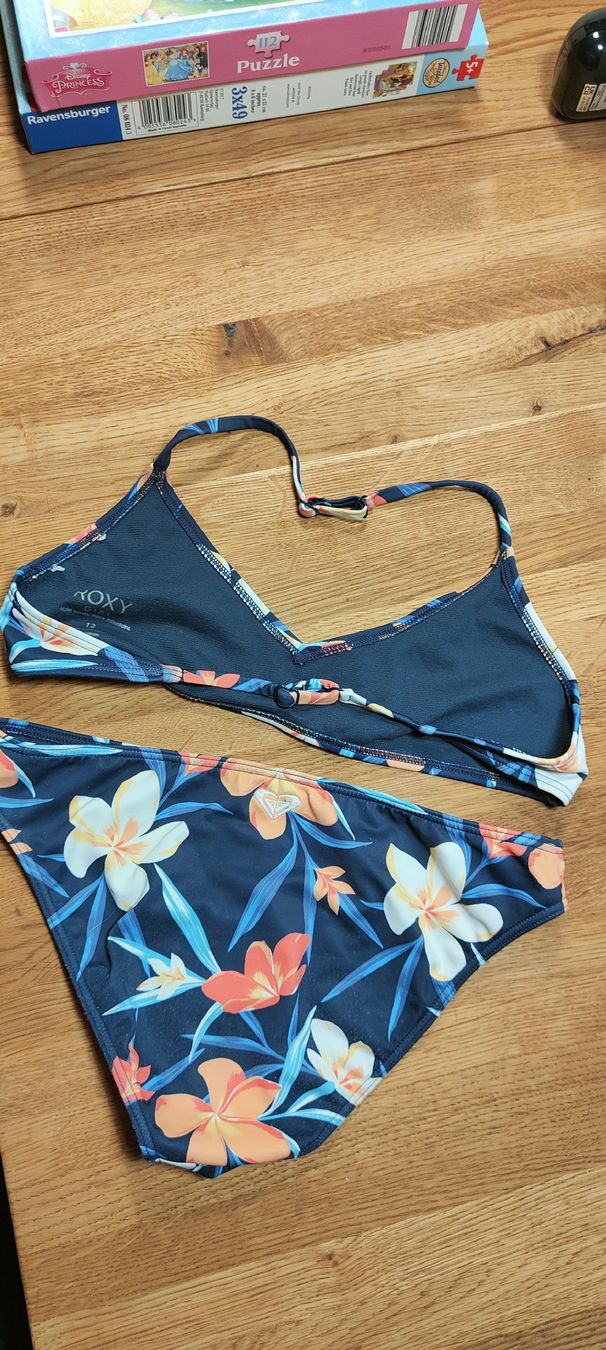 Roxy Costumi da bagno & Bikini: Roxy Girl Bikini, Gr. 12, Blumendesign – Usato da Effretikon venduto da jeb_l9k5 1