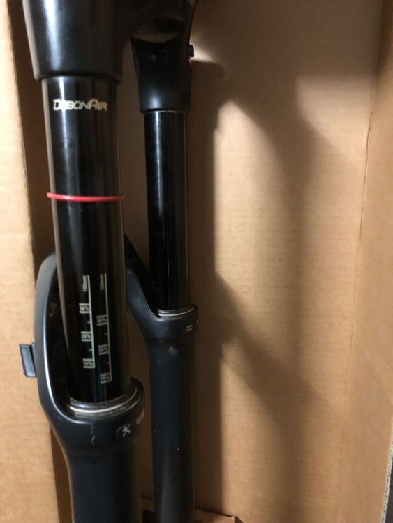 Rock Shox YARI RC Federgabel Solo Air™ 160mm (absenkbar) (D'occasion) à