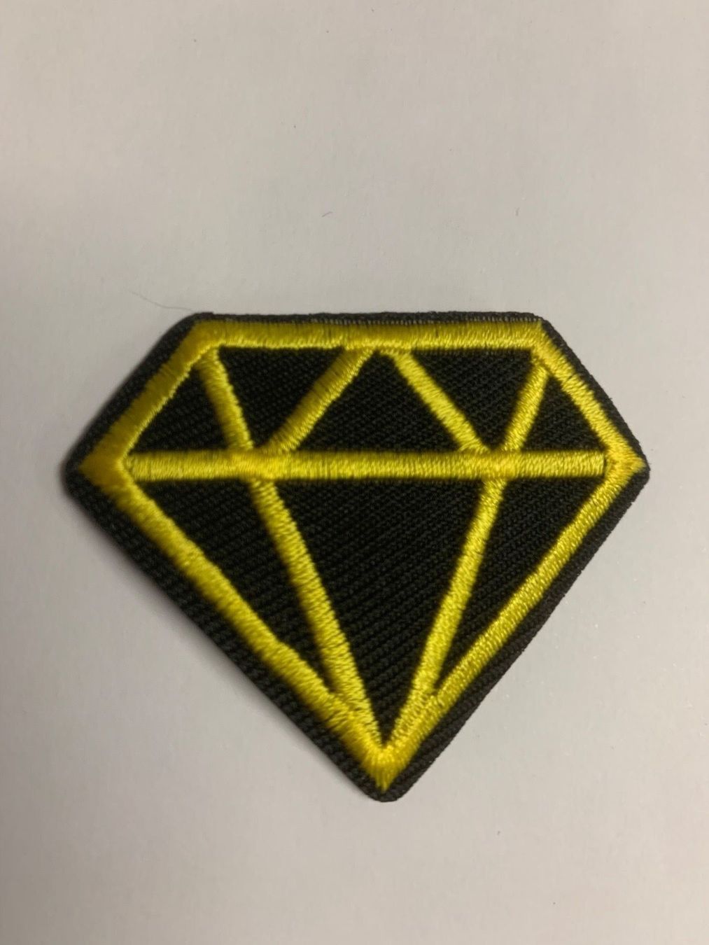 Altro in  Abbigliamento & Accessori: Diamant Badge / Aufnäher – Nuovo e nell'imballaggio originale da Ostermundigen venduto da Mcone