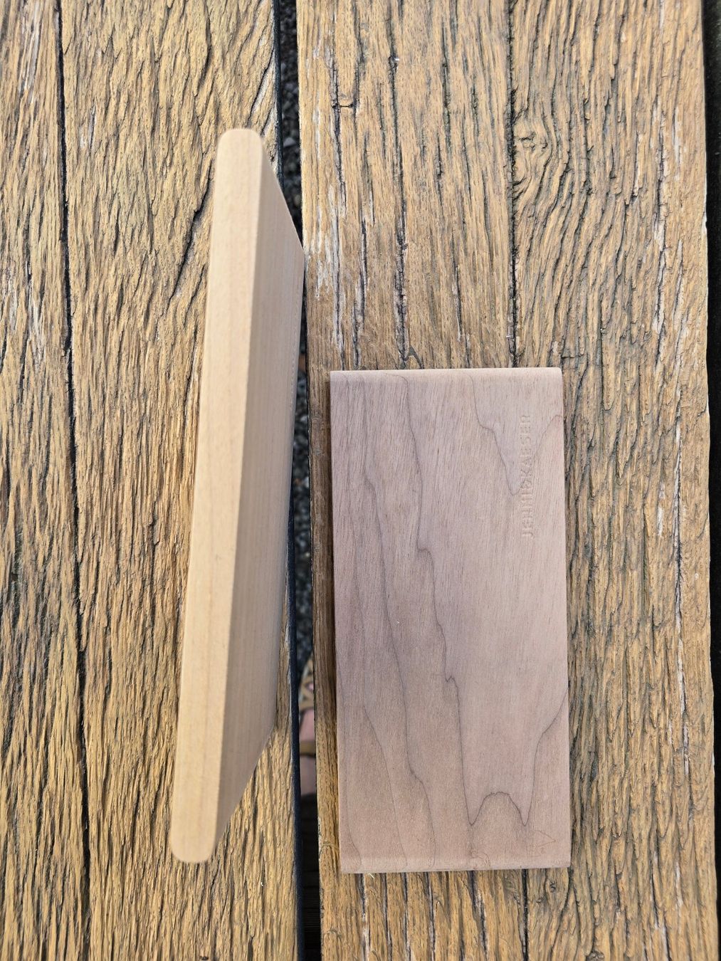 Articoli in legno: Holz: Brett-Set 2-tlg. Nussbaum – Nuovo (secondo la descrizione) da Romanshorn venduto da Rachacha 2