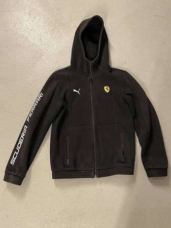 Ferrari Jacke mit Kapuze