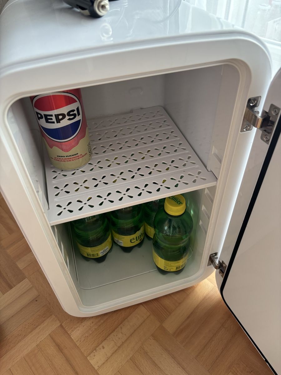 Frigoriferi: Mini Kühlschrank – Usato da Uttwil venduto da Slotti7 1