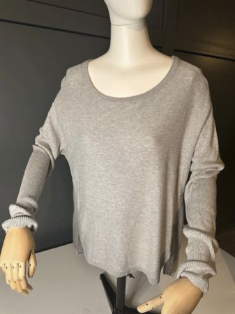 Pull gris léger Calvin Klein Jeans M - Idéal automne!