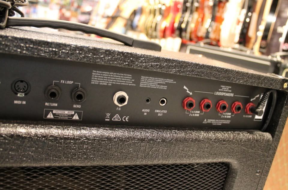 Marshall Verstärker: Marshall DSL40 CR Combo full tube as new. – Gebraucht aus Bussigny von bubeta 2