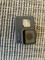 GoPro Hero5 Black avec accessoires et SD 128