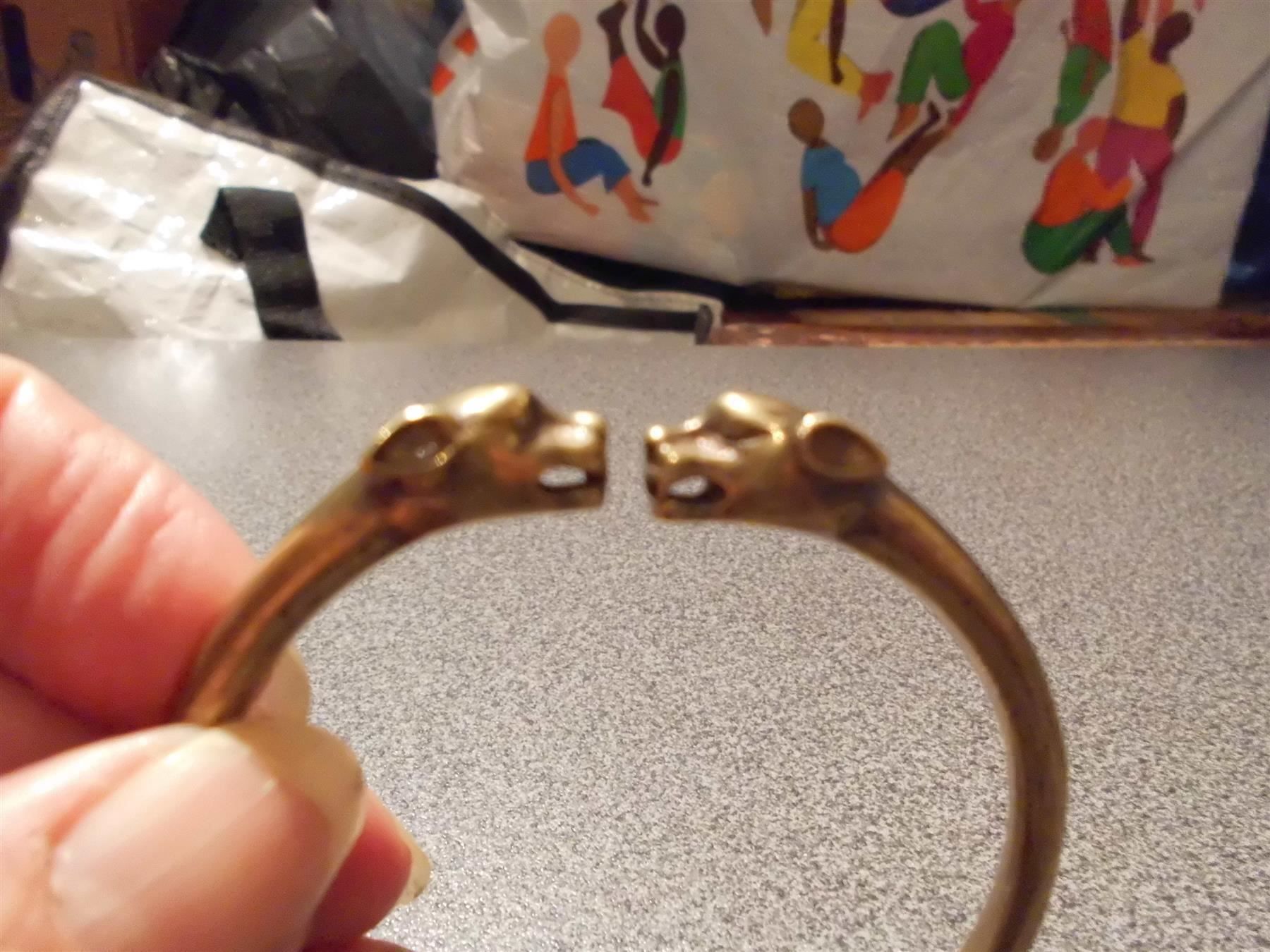 Bracciali & Braccialetti: Armreifen goldfarbig Löwenköpfe – Nuovo e nell'imballaggio originale da Zürich venduto da abraxas1291 1