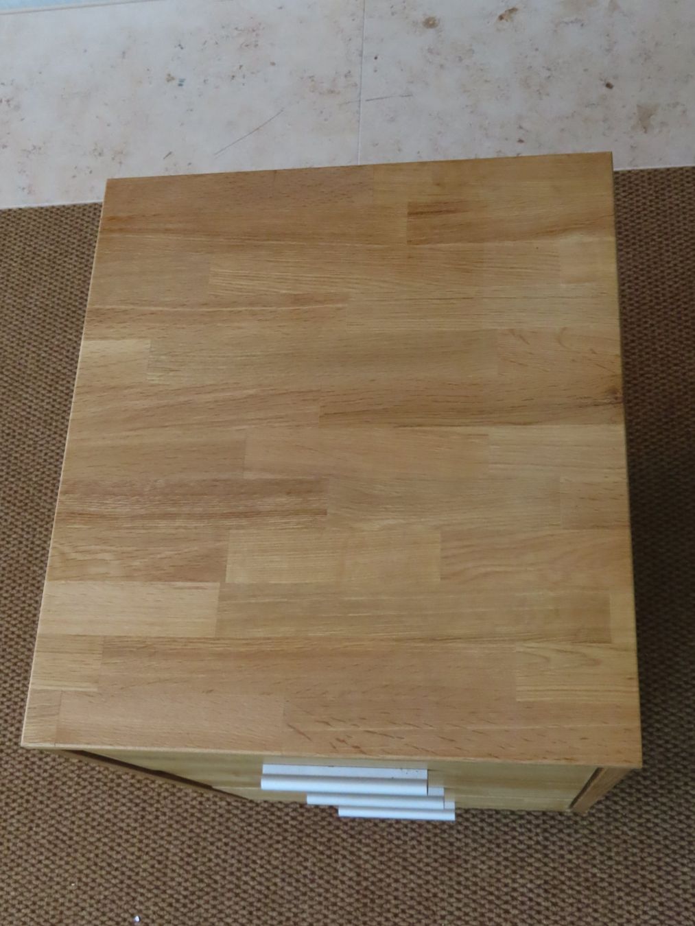 Schreibtische: Holzschreibtisch mit separatem Korpus – Gebraucht aus Reinach BL von WBZ-Flohmarkt 8