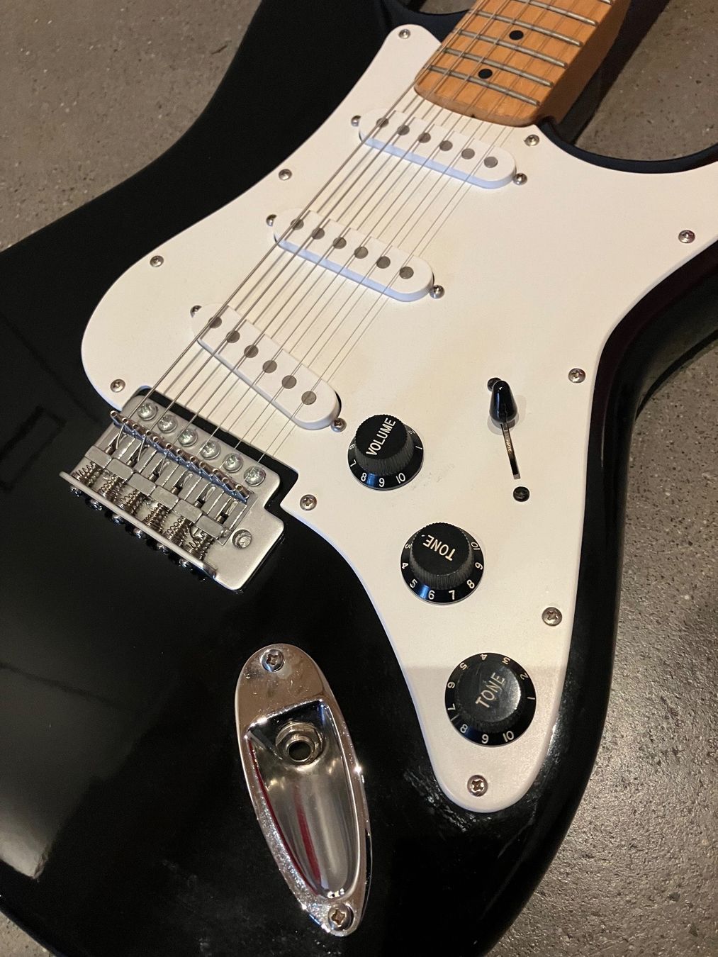 Tutte le decorazioni: „Dekorations“ - Gitarre – Nuovo (secondo la descrizione) da Kandergrund venduto da RHLF 1