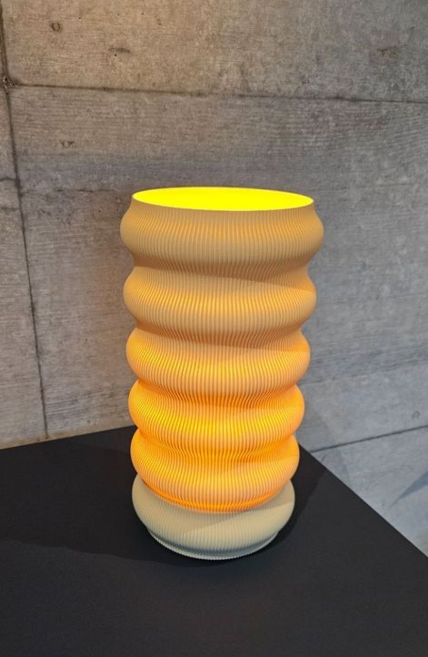 Lampen: Moderne Tischlampe – Neu (gemäss Beschreibung) aus Seon von flukastrim 2