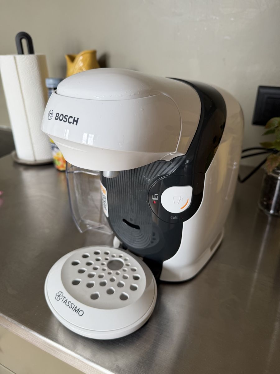 Bosch Macchine per caffè & Macchine per espresso: Coffee machine Bosch Tassimo Style – Usato da Zürich venduto da yux_zt7p