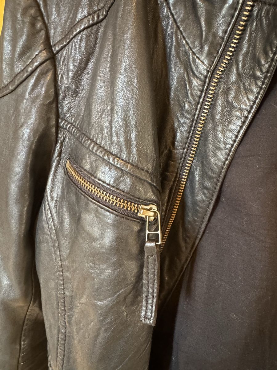 Hallhuber Giacche: Hallhuber Lederjacke Grösse XS/S – Usato da Zürich venduto da 411osmanbey 2